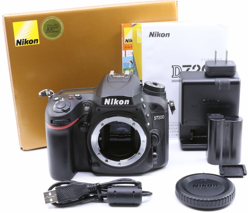 ほぼ新品＞ Nikon デジタル一 眼レフカメラ D7200 シャッター 回数 ...