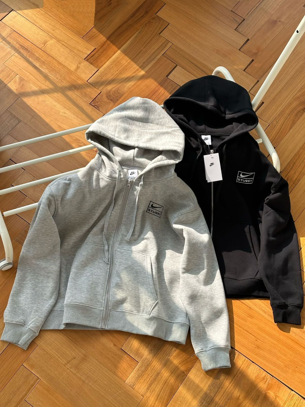 Nike x Stussy ステューシーFW23ソリッド ロゴ文字刺繍パデッドフード付きカーディガンスウェットシャツ