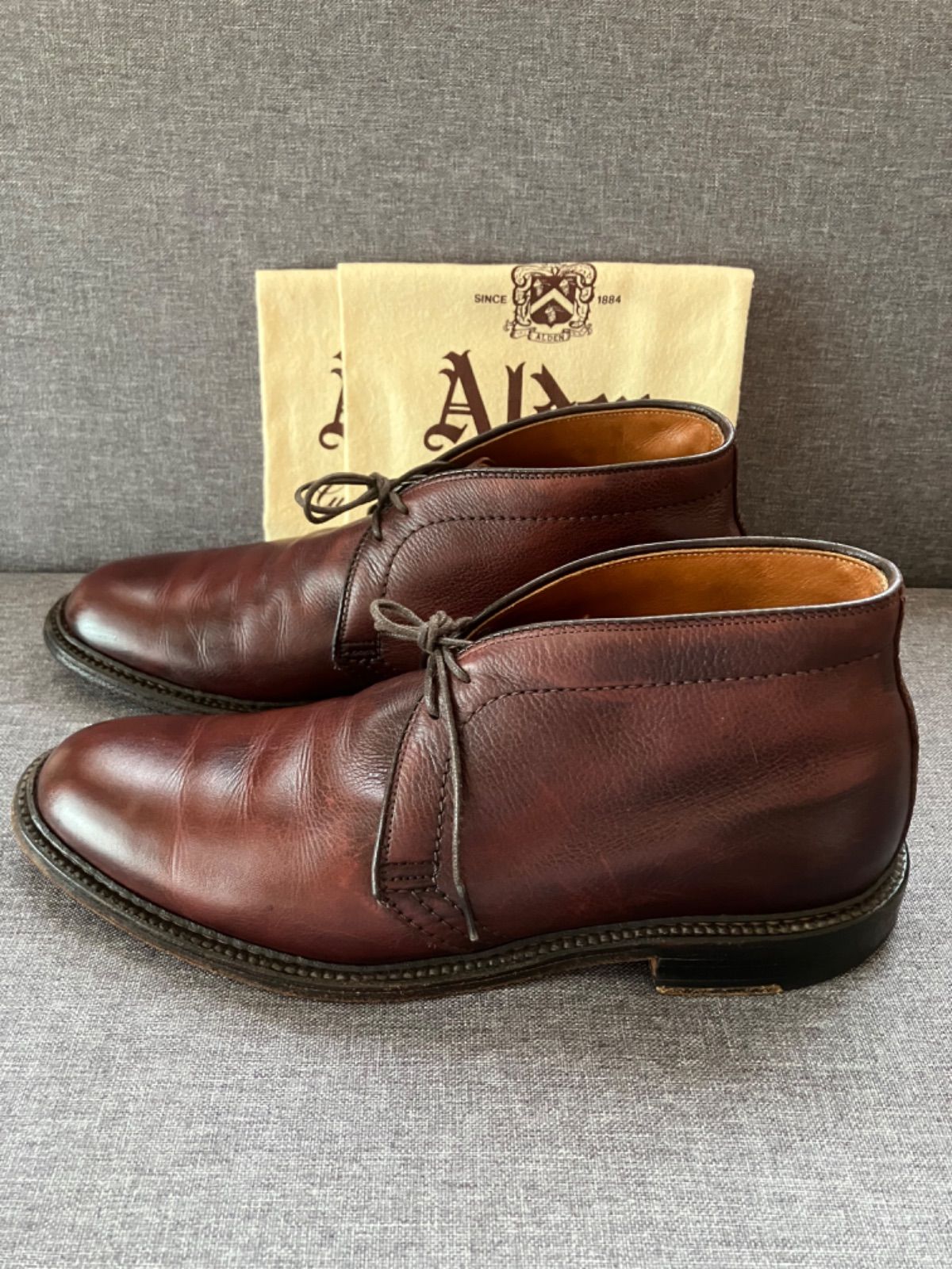 Chukka boots