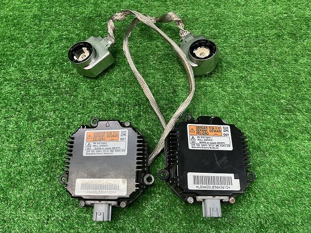 日産　C25/NC25　セレナ　後期　純正　バラスト　左右セット　250205252