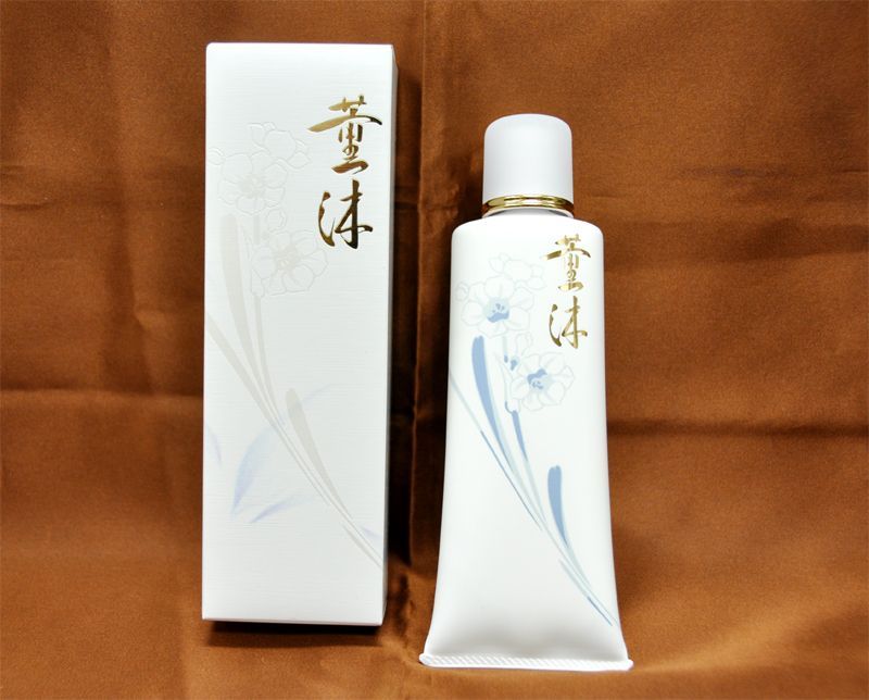 オッペン（薬用・妙たえ）薫沐くんもく (洗顔クリーム)110g