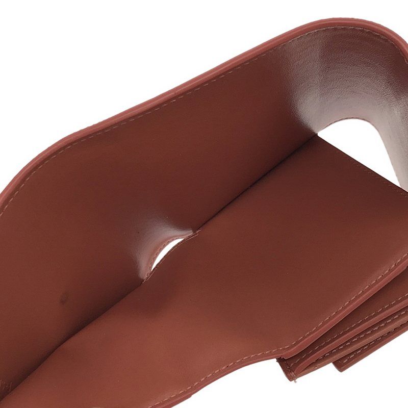 美品✨セリーヌ トリオンフ コンパクトウォレット レザー レッド セリーヌ 三つ折り財布 トリオンフ スモール フラップ