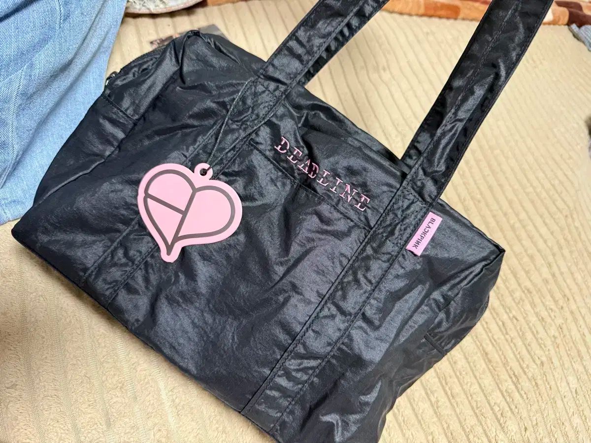 BLACKPINK ソウルコン DEADLINE ショルダーバッグ BLACKPINK ソウルコン DEADLINE ショルダーバッグ