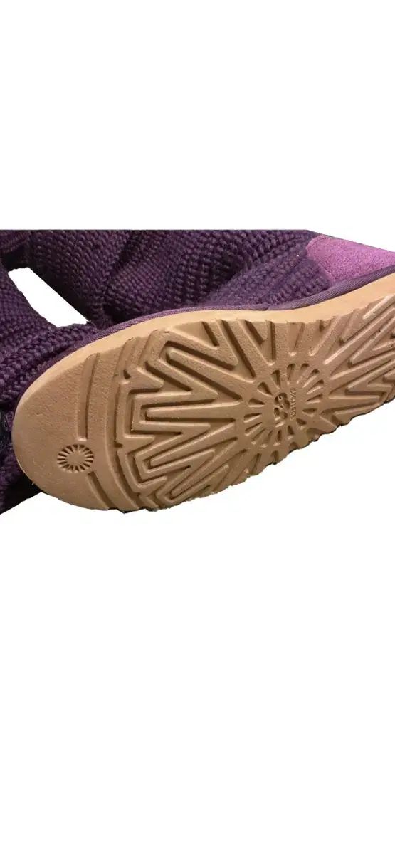 Ugg ダークパープル
