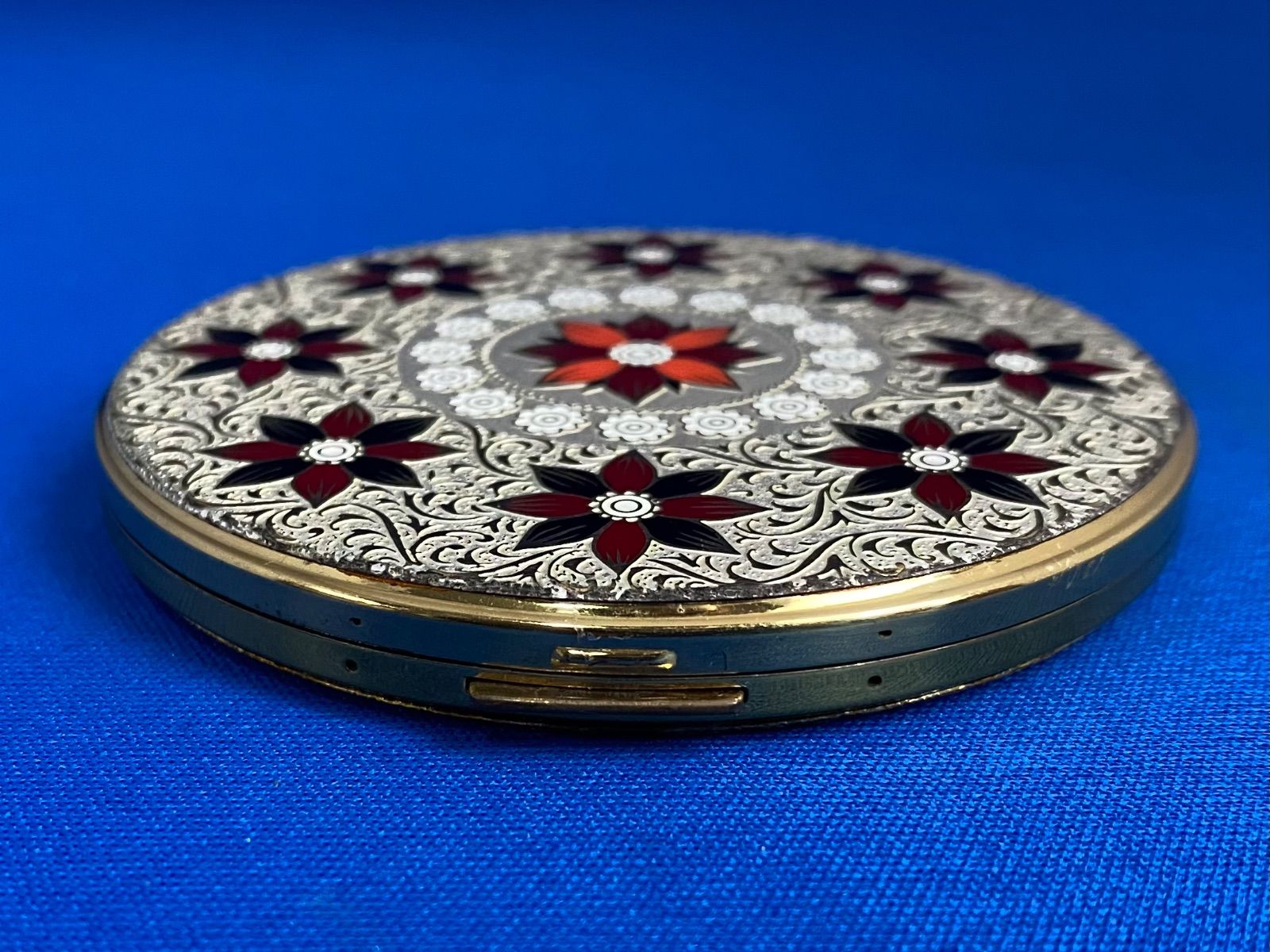 TRADE MARK コンパクトミラー 昭和レトロ 化粧鏡 手鏡 - メルカリ