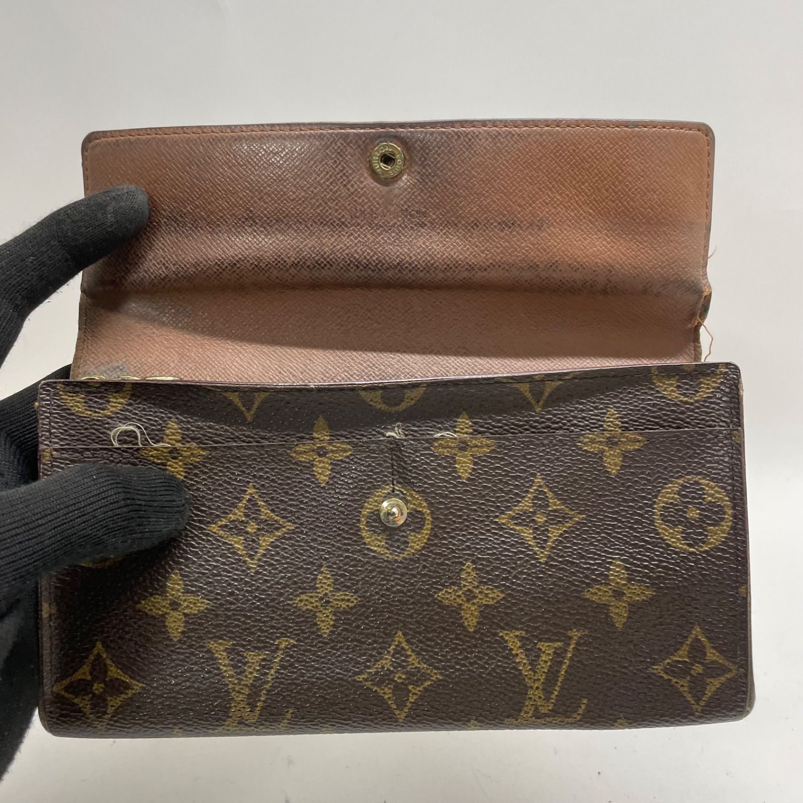 2456 LOUIS VUITTON ルイヴィトン モノグラム 長財布