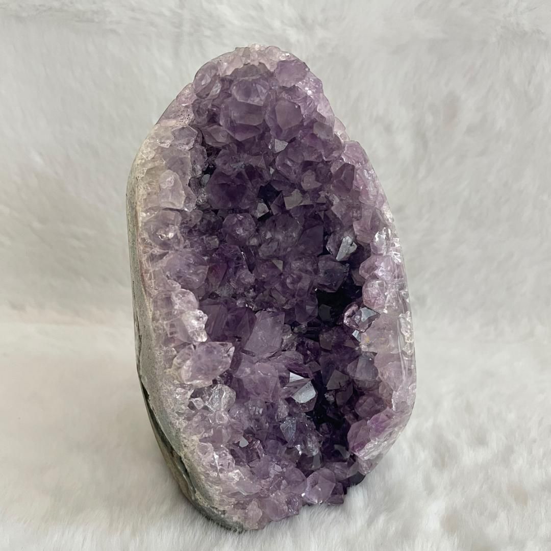 【大きい✨人気！７８７g】透明 ブラジル産 アメジスト クラスター 天然石 大きい✨人気！787g】透明 ブラジル産 アメジスト クラスター 天然石