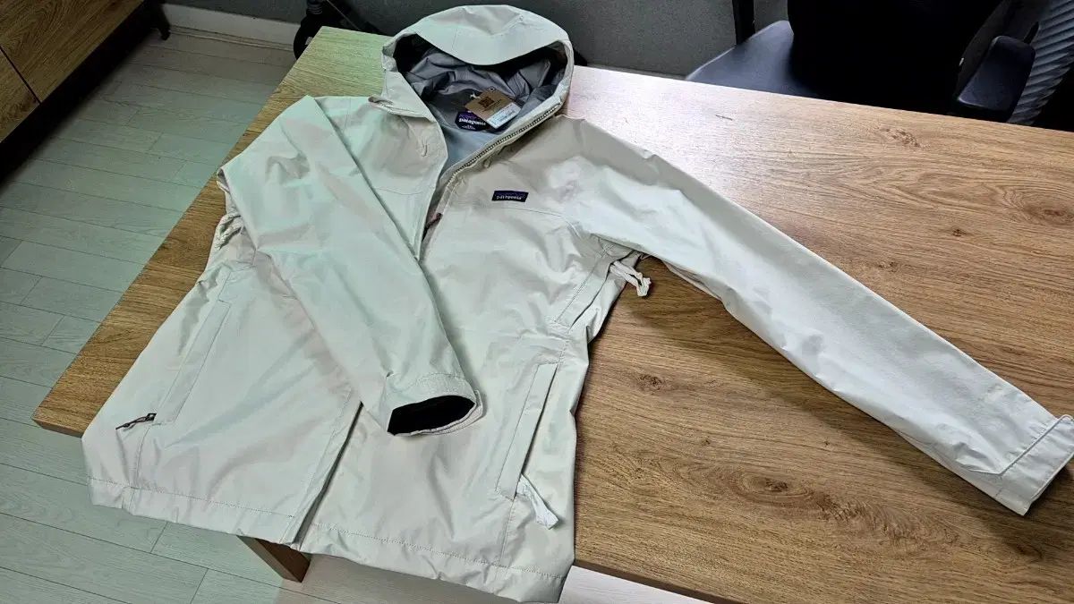 patagonia パタゴニア トレントシェル 3L ウーマン s サイズ