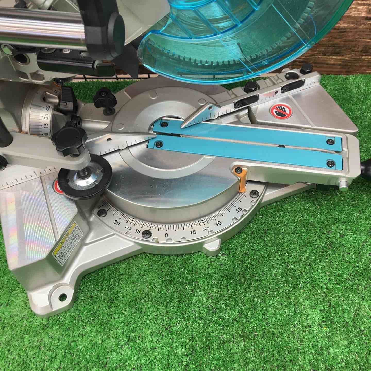 makita コードレススライドマルノコ