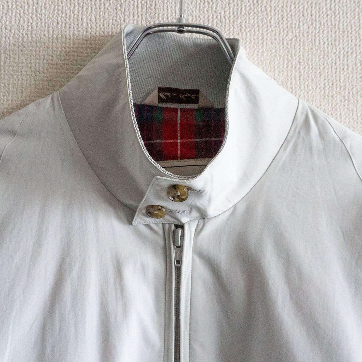BEAMS+別注】BARACUTA【G9 スウィングトップ ハリントン