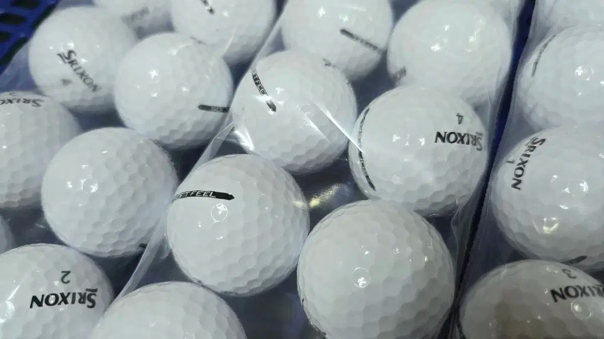 ☆新品未使用☆2017ダンロップスリクソンZ-STAR XVホワイト1ダース