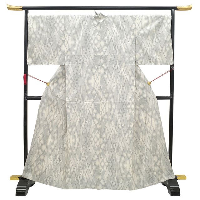 新古品】 本場大島紬 着物 未使用 正絹 白大島 大島紬 12マルキ 入来