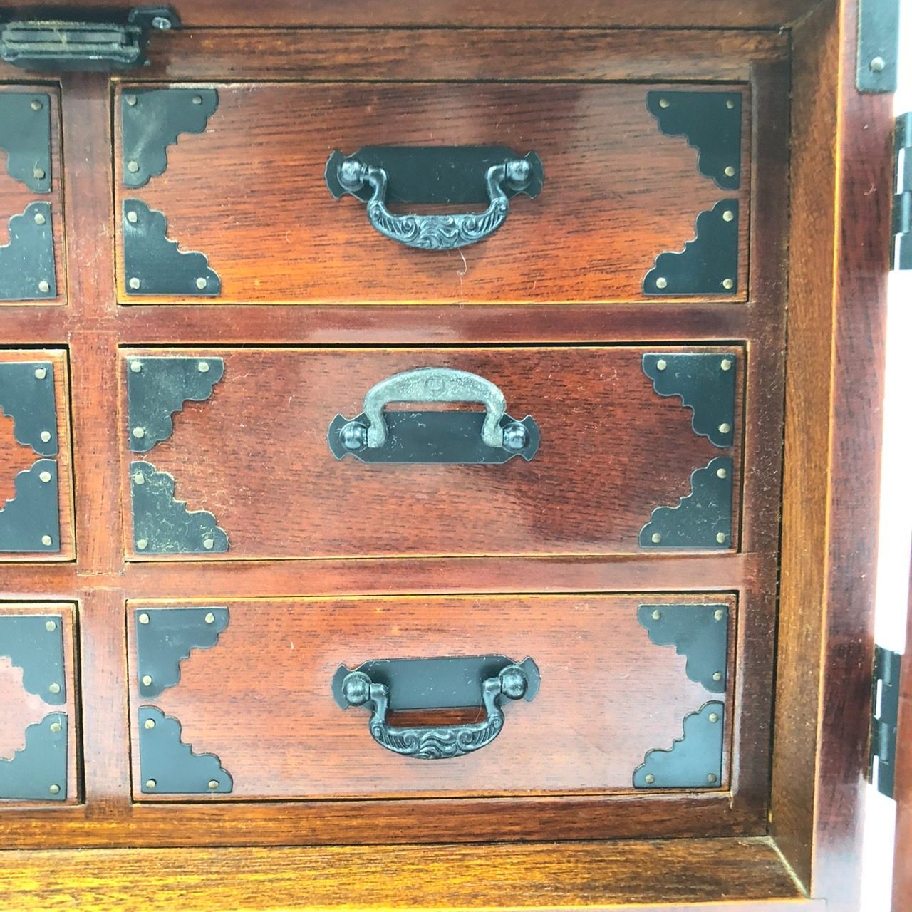 昭和レトロ観音開きタンス1段