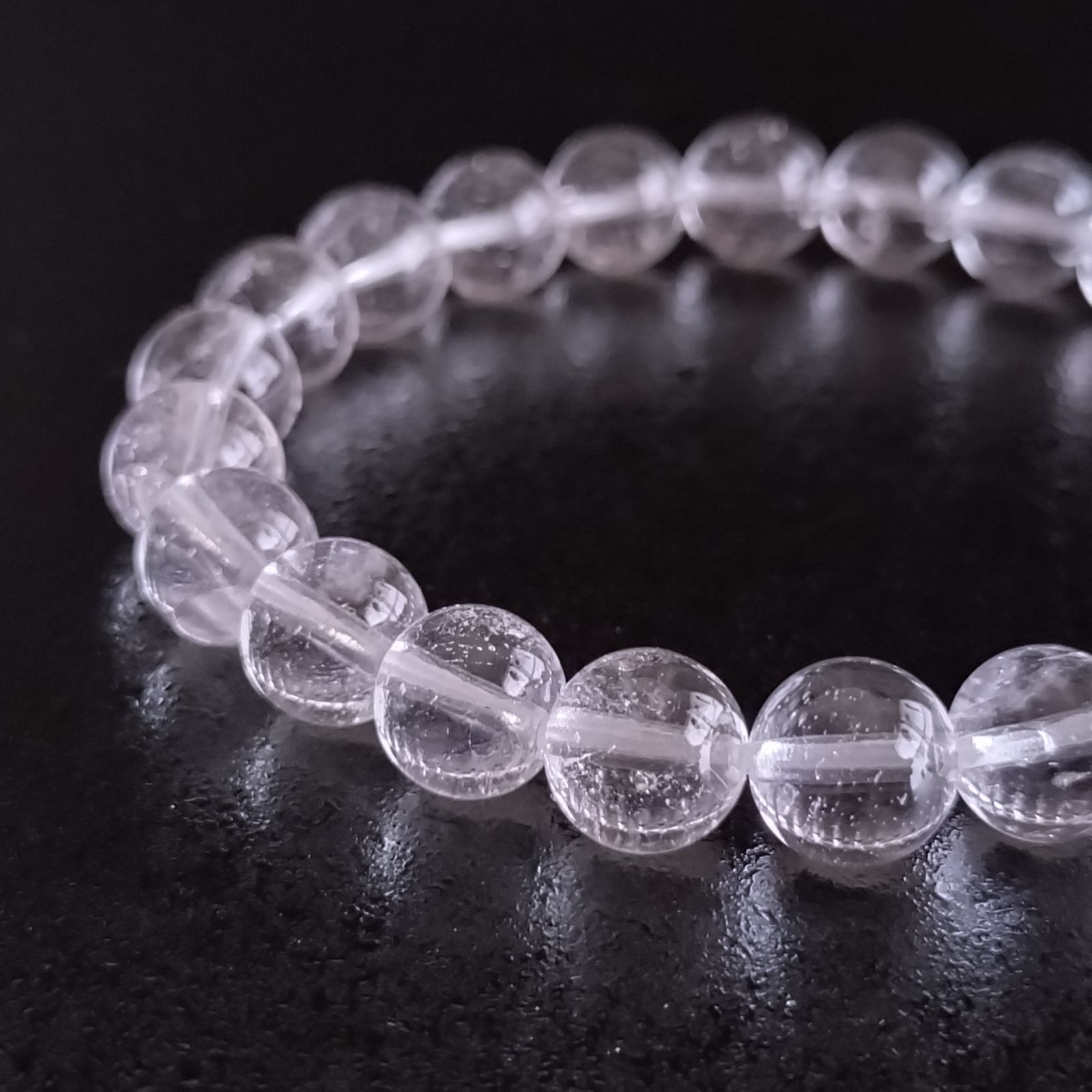 ヒマラヤ水晶・8mm ブレスレット【高品質】 - メルカリ 