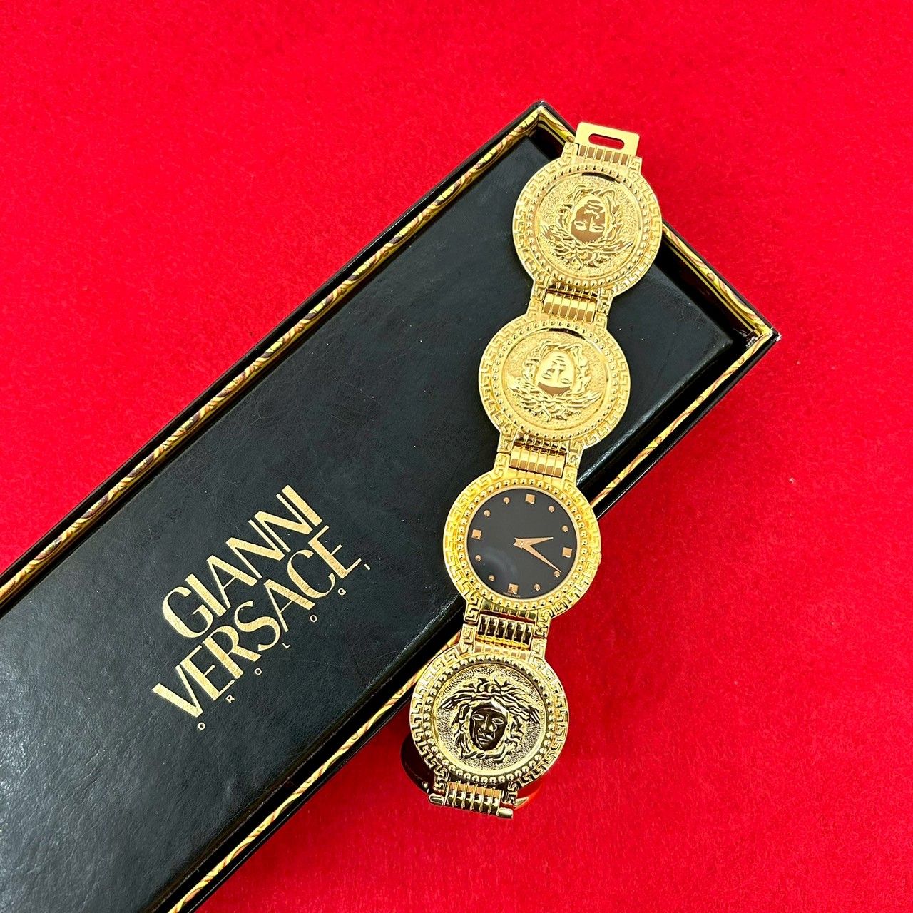 極美品 Gianni Versace ジャンニ・ヴェルサーチ 長袖 メデューサ ロゴ 