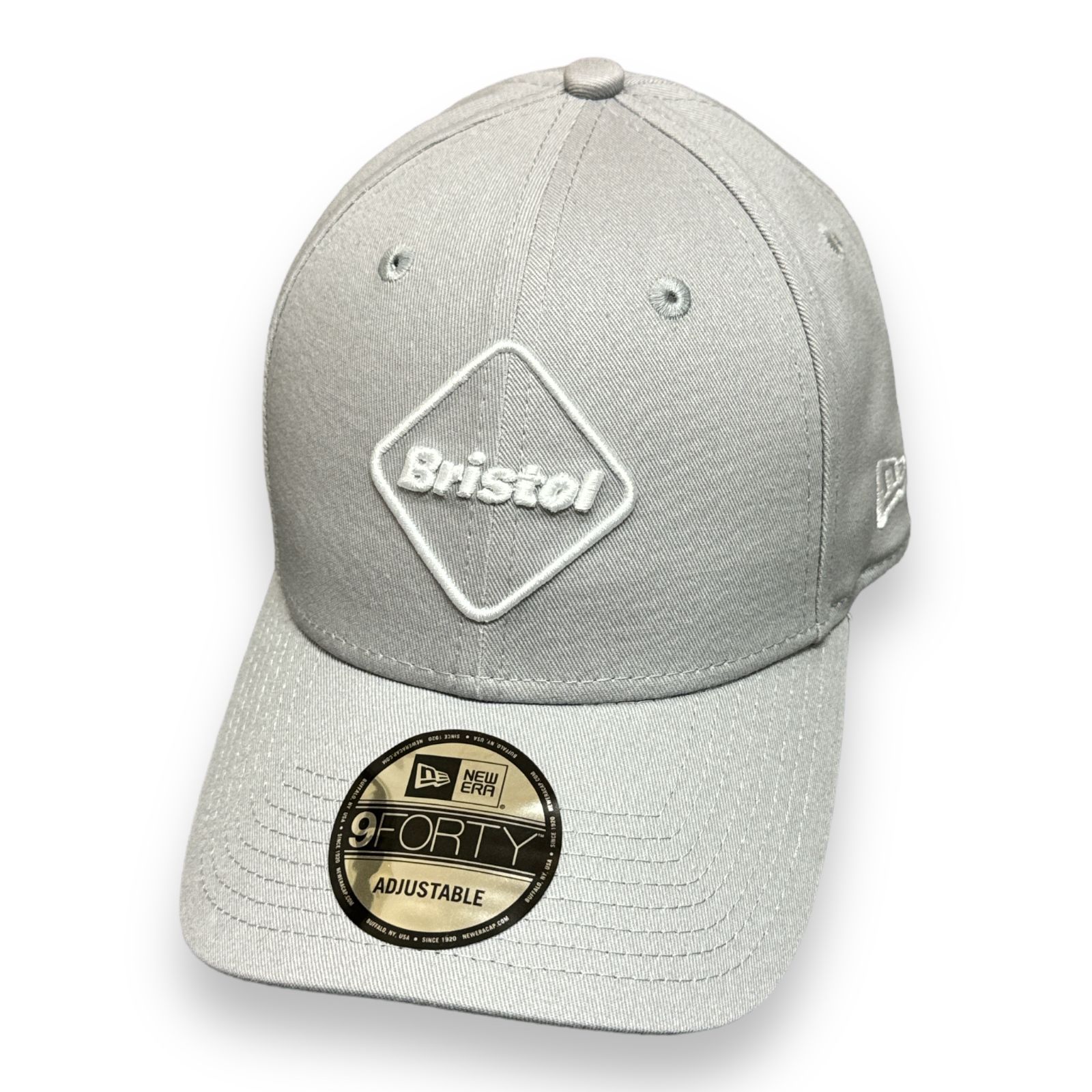 F.C.Real Bristol NEW ERA EMBLEM 9FORTY CAP コラボ エンブレム キャップ ブリストル ニューエラ FCRB-232094  63961A - メルカリ