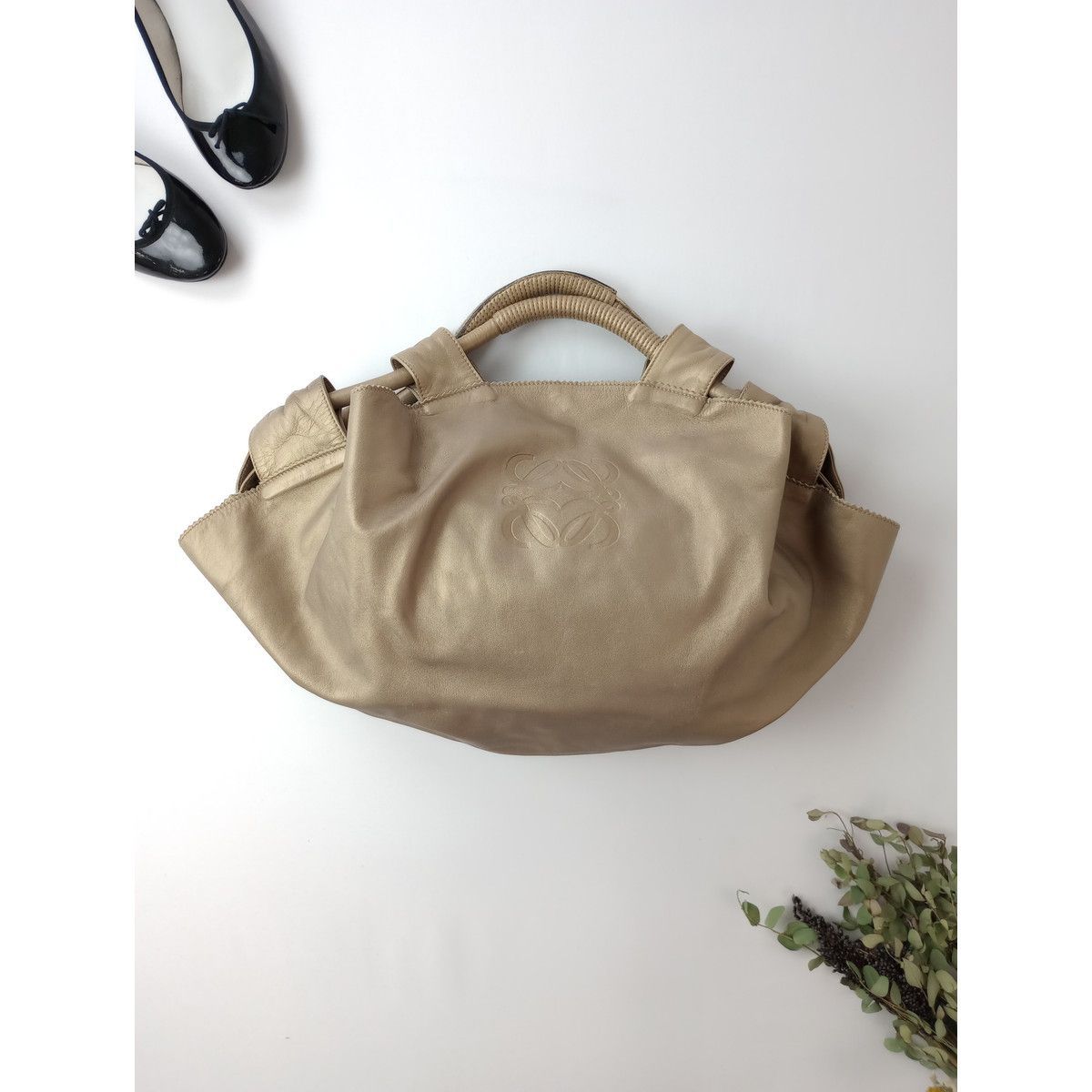 ロエベ ハンドバッグ ベージュ LOEWE ロエベ ハンドバッグ ベージュ系 