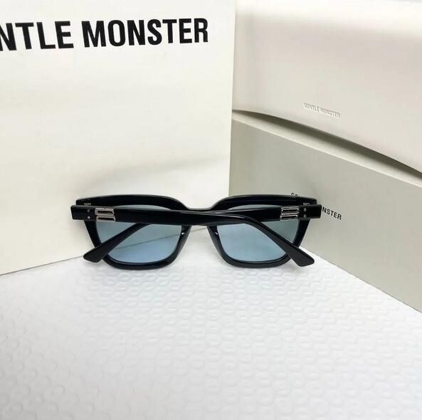 新品GENTLE MONSTER ジェントルモンスター MUSEE 01(BL) サングラス登坂広臣着用 - メルカリ