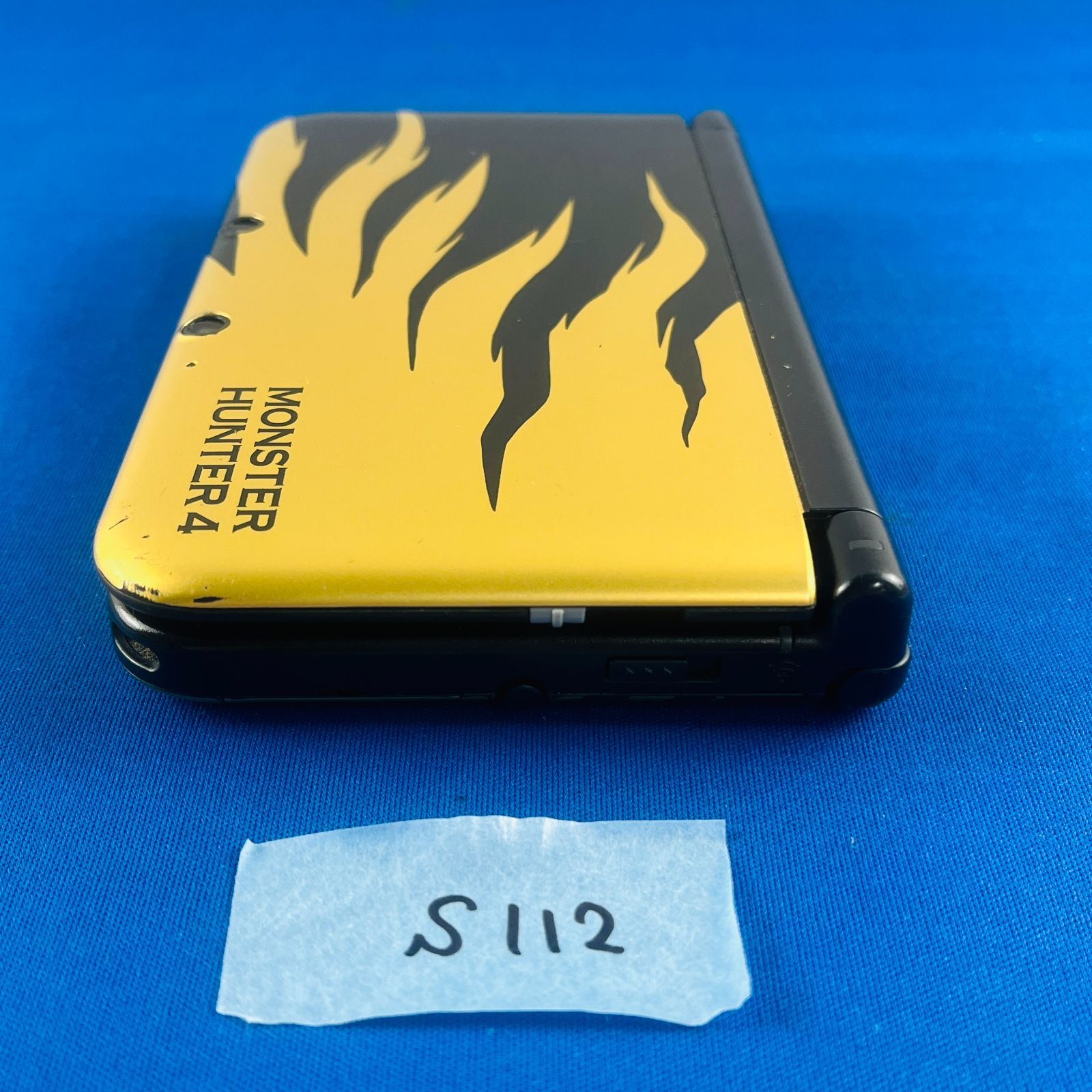 ◇S112【限定デザイン】Nintendo 3DSLL モンスターハンター4