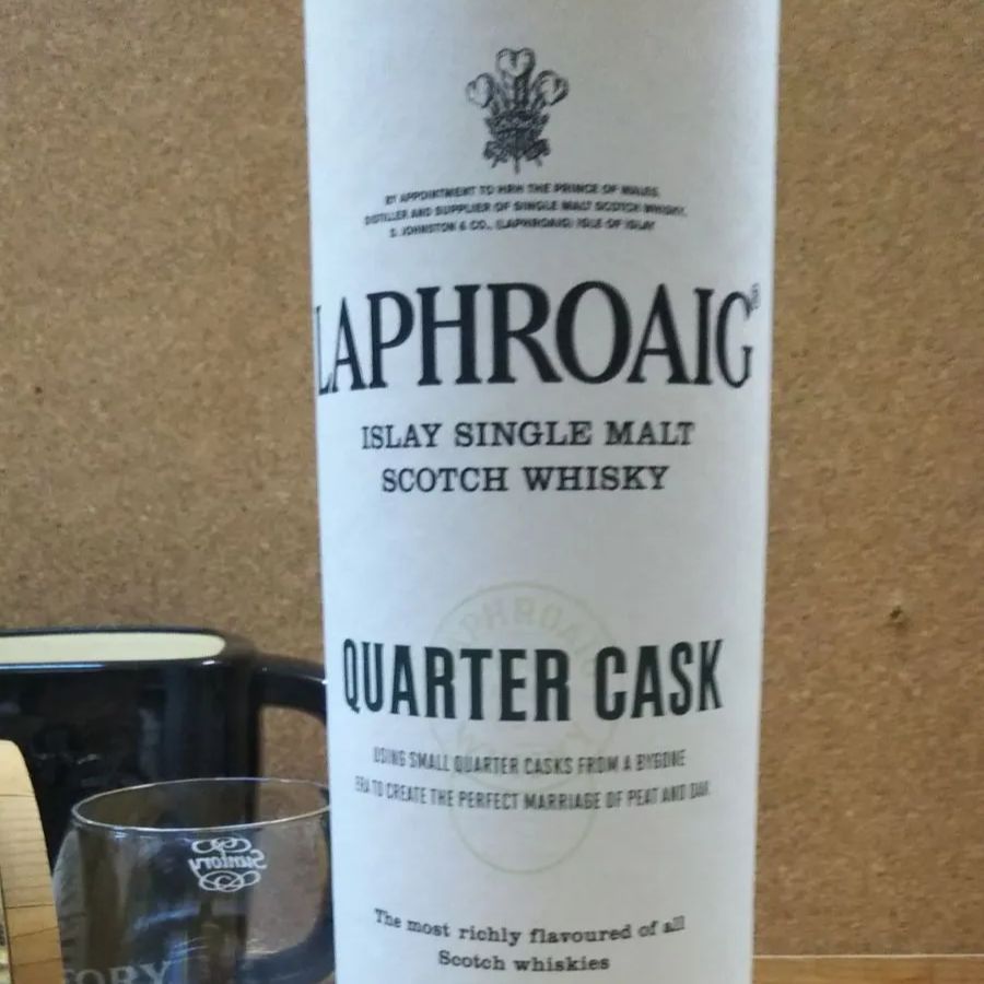 ラフロイグ クオーターカスク 700ml 48度 箱付 - メルカリ