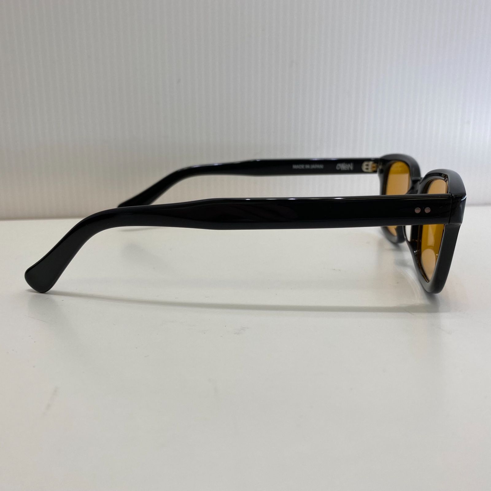 STUSSY OWEN サングラス ブラック クリアオレンジ - メルカリ