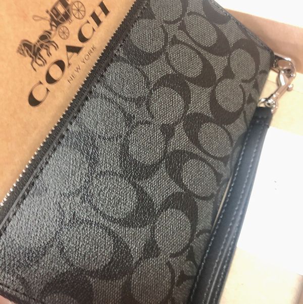 新作人気 COACH コーチ シグネチャー 黒系 長財布 メンズ 新品未使用