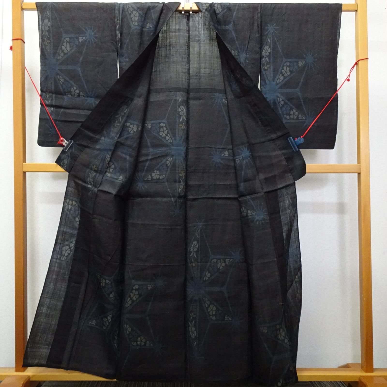 アンティーク 宮古上布 着物 麻の葉 撫子 青・黄入り【232018