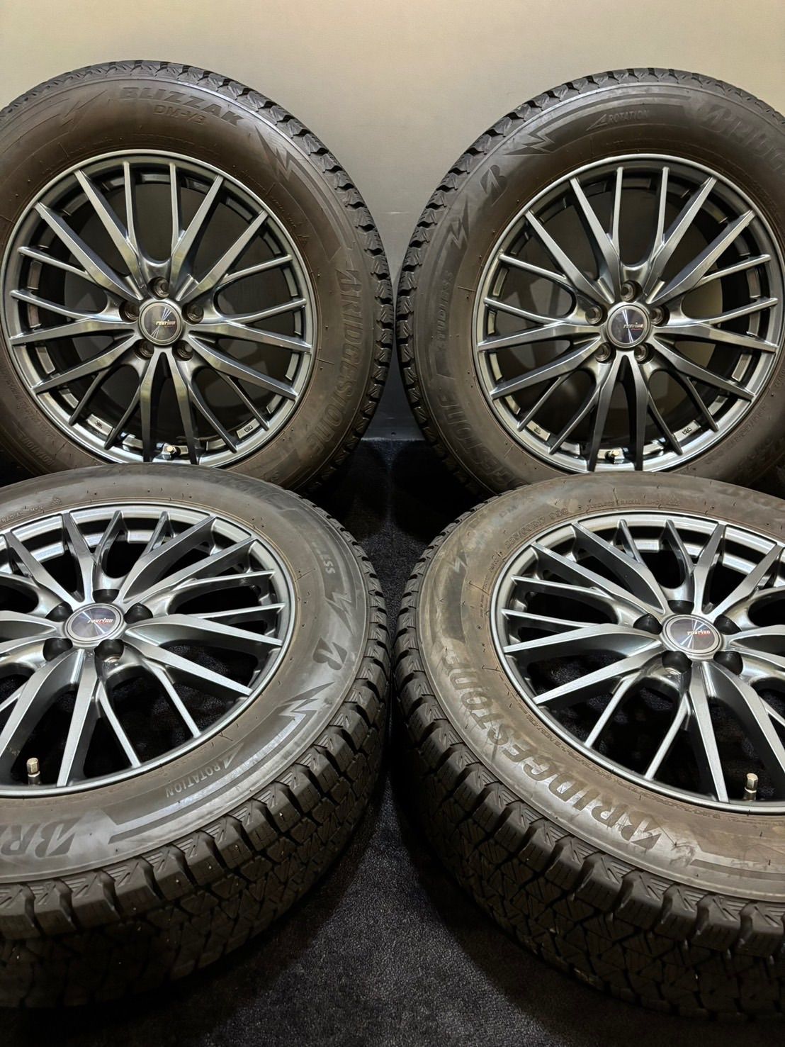 225|60R17 BRIDGESTONE|DM-V3 22年製 ravrion 17インチ 7J 50 100 5H スタッドレス 4本 フォレスター レガシィ 南7-J432