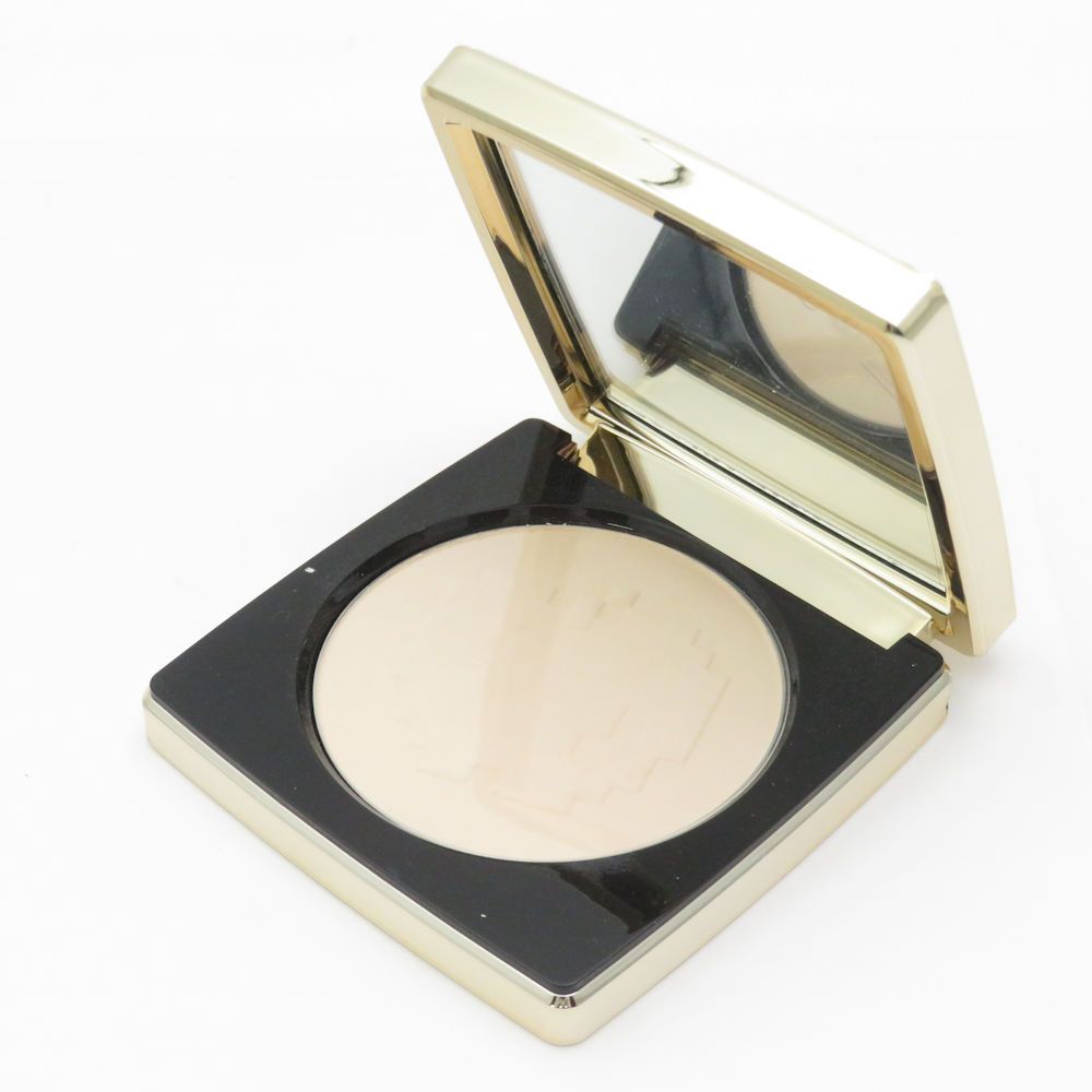 美品 BOBBIBROWN ボビイブラウン シアーフィニッシュ プレスト