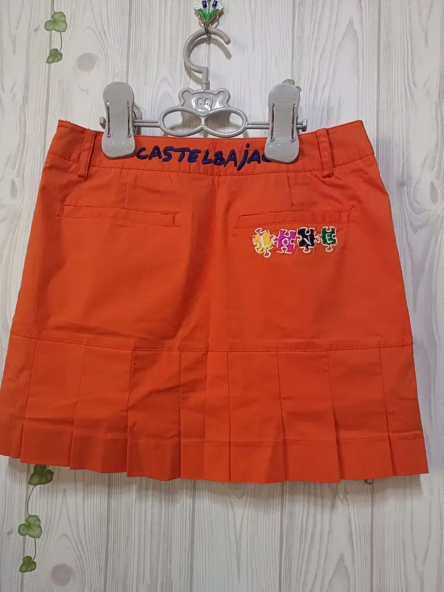 CASTELBAJAC カステルバジャック