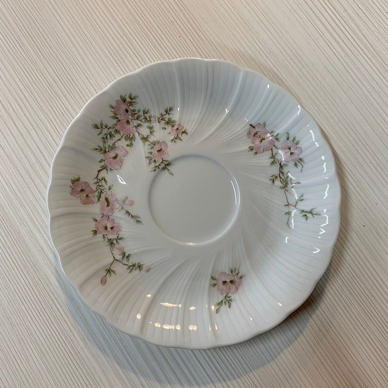 リモージュ ヴィンテージ カップ＆ソーサー 1客 BERNARDAUD LIMOGES Amandine ベルナルド リモージュ アマンディーヌ 花柄  ピンク フラワー レリーフ【RU0820-8】 - メルカリ