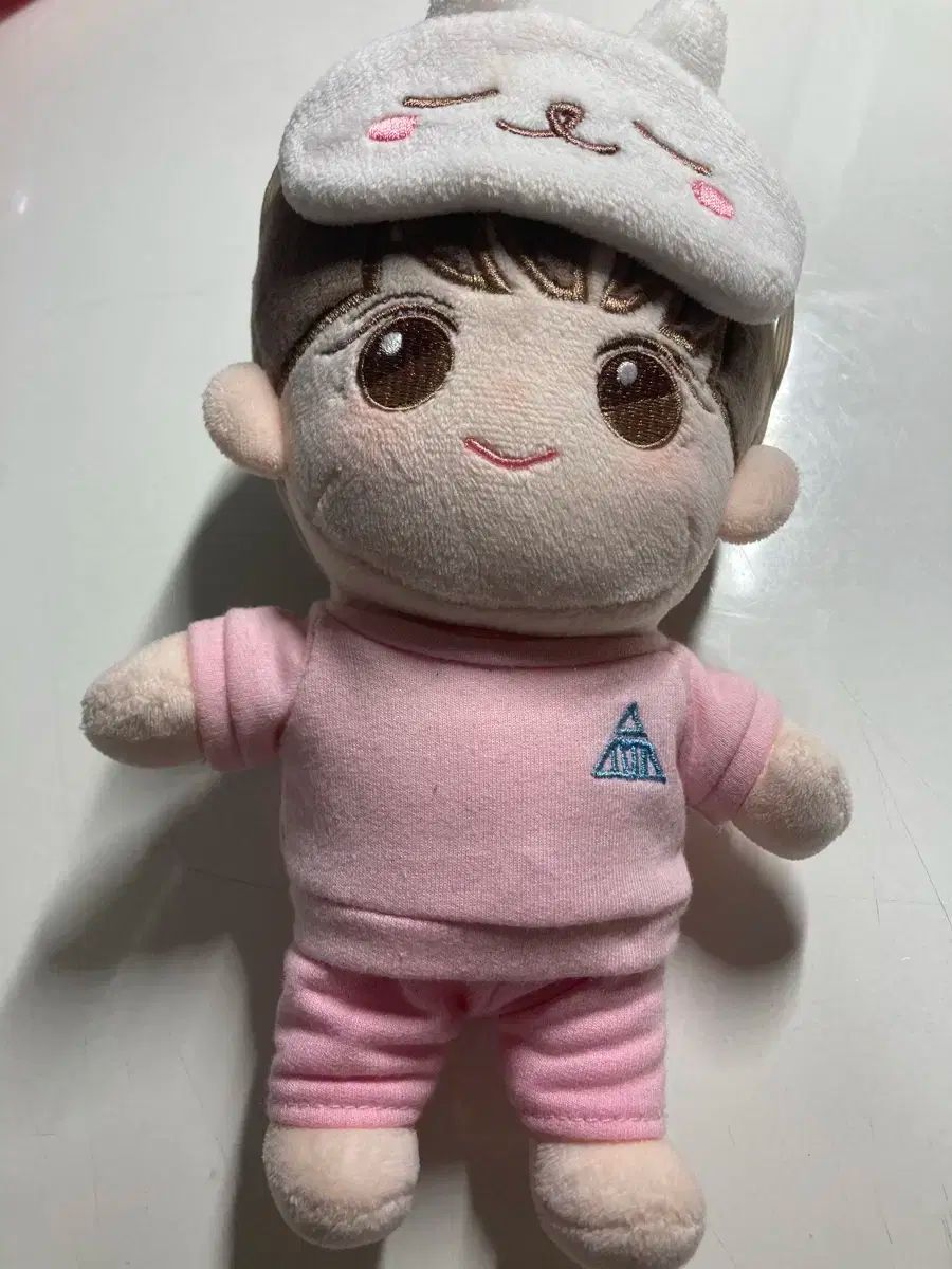 ワナワン ジフン ぬいぐるみ ピンク
