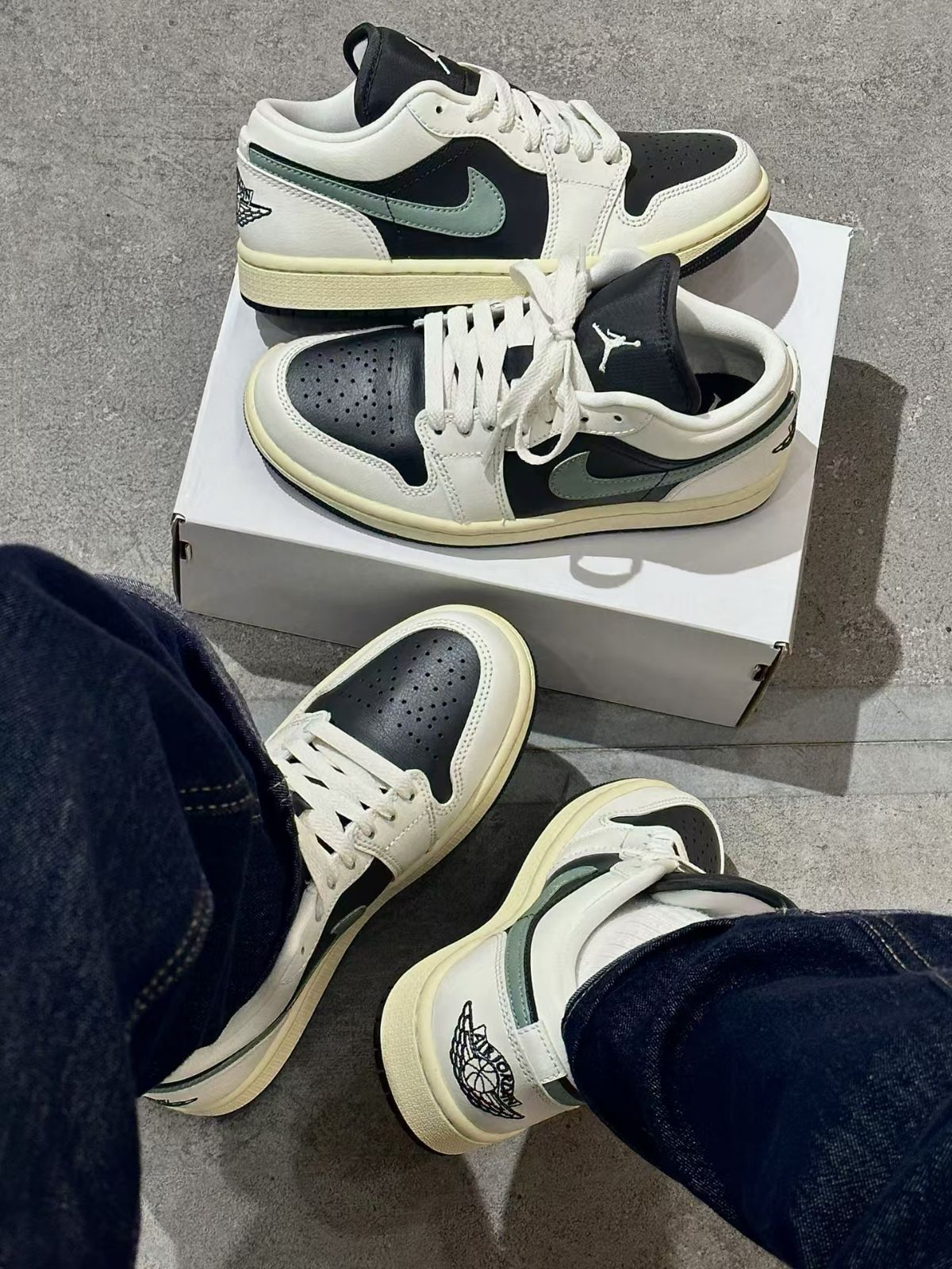 ナイキ エア ジョーダン 1 ロー NIKE W AIR JORDAN 1 LOW アンスラサイト/ジェイドスモーク DC0774-001