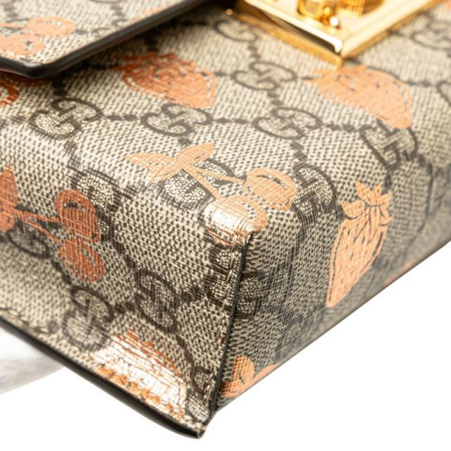 中古 グッチ GGスプリーム パドロック ベリー プリント ミニ