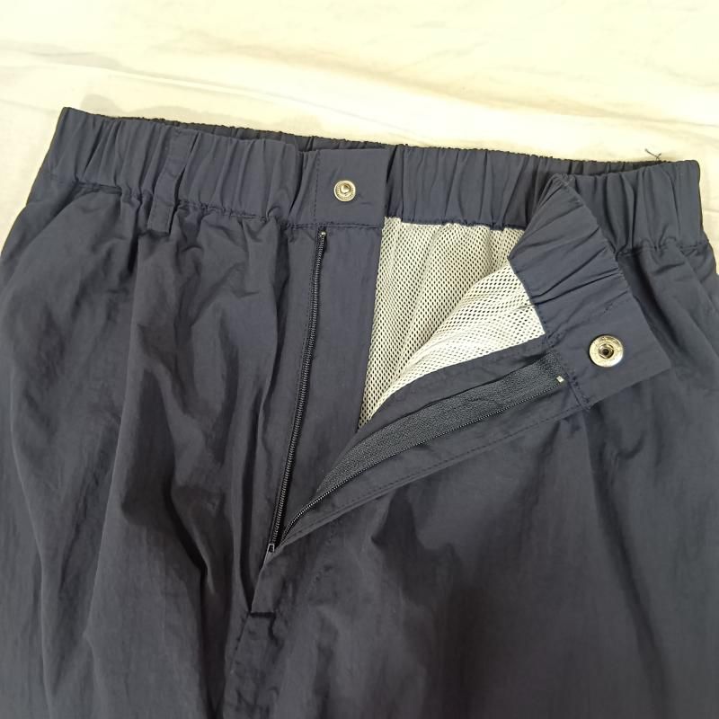ナイロントラックパンツ セットアップ
