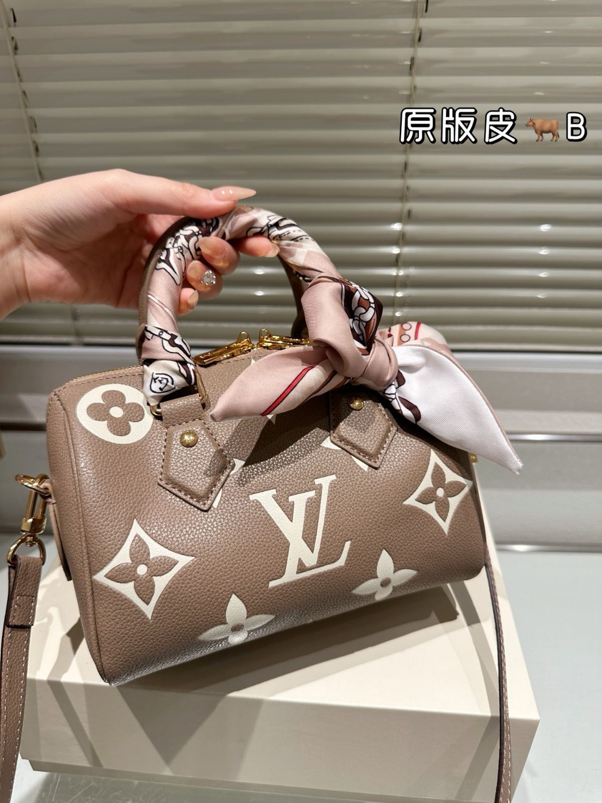 今日特価】Louis Vuitton Speedy 20 Pillow Bag - ルイ