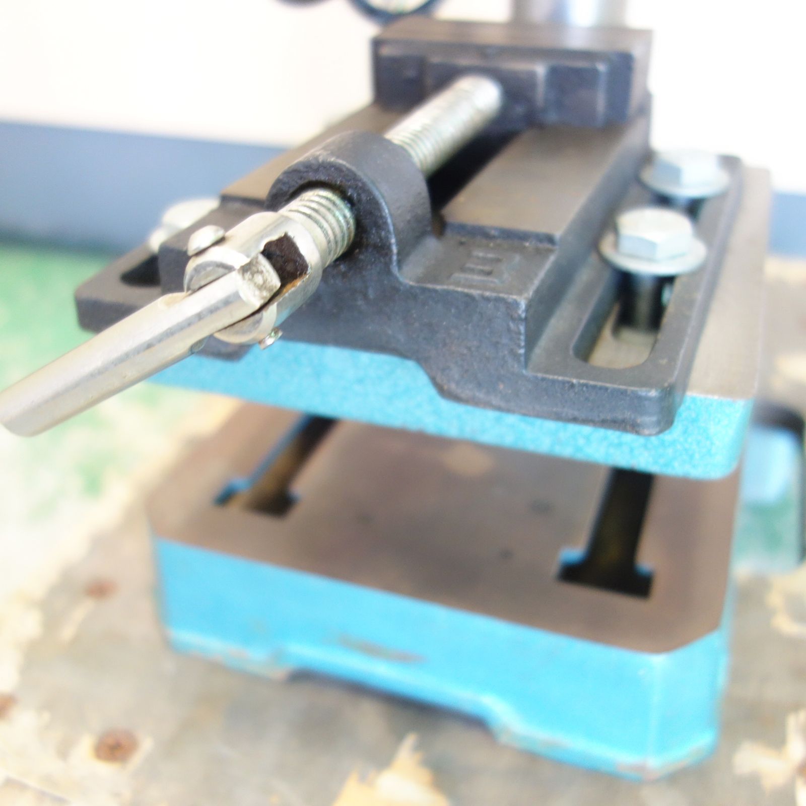 回転動作確認済み【東芝 卓上ドリル 卓上ドリル DPE-13B】鉄工13mm