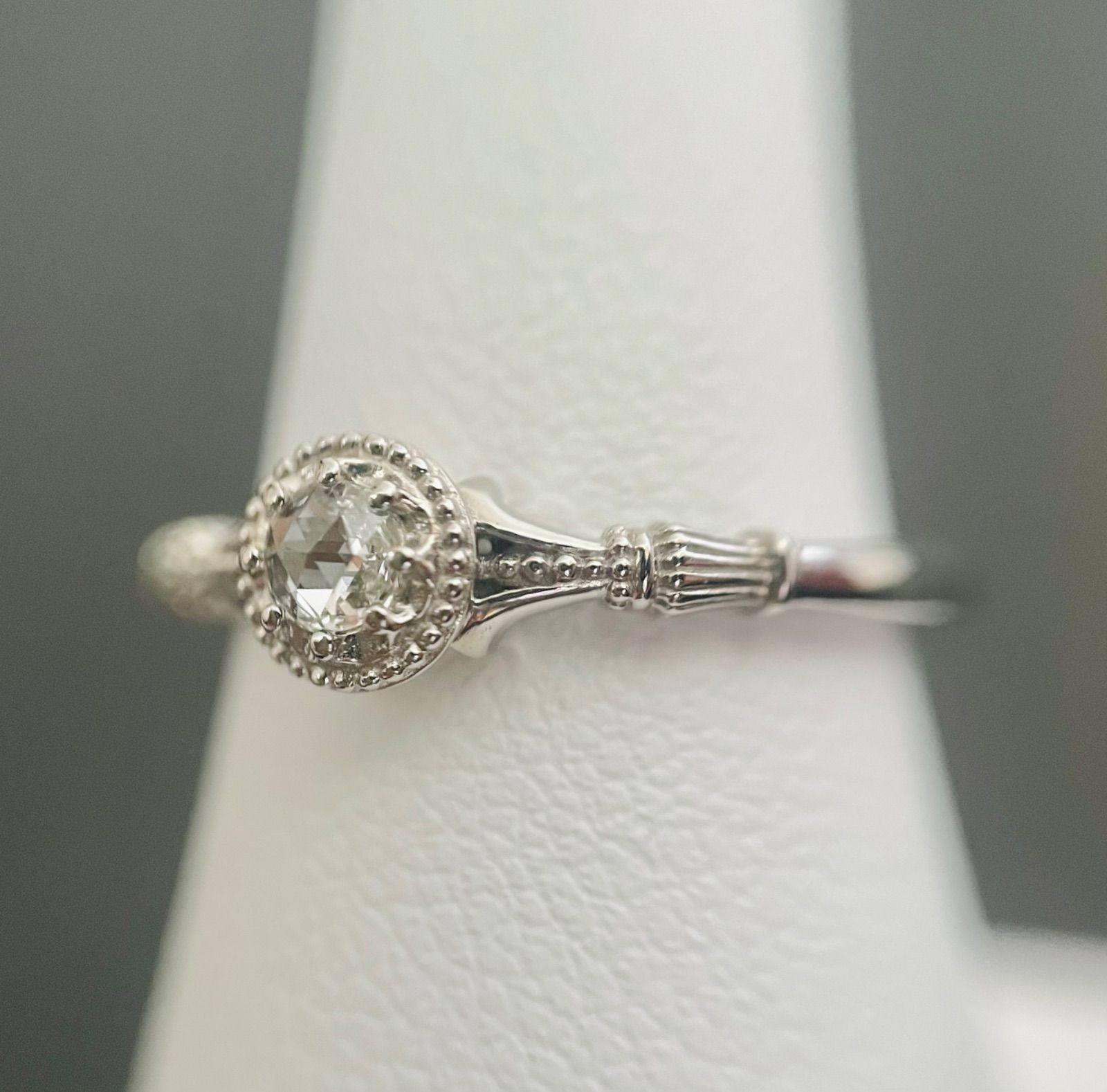 agete【 アガット 】 D0.05ct pt900 ダイヤモンド リング - メルカリ