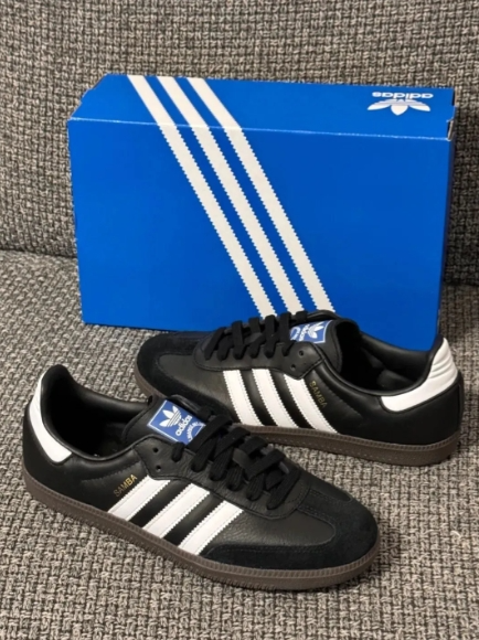 値下げします 新品 adidasアディダス サンバ Samba OG ブラック White Gum Adidas Originals Samba black