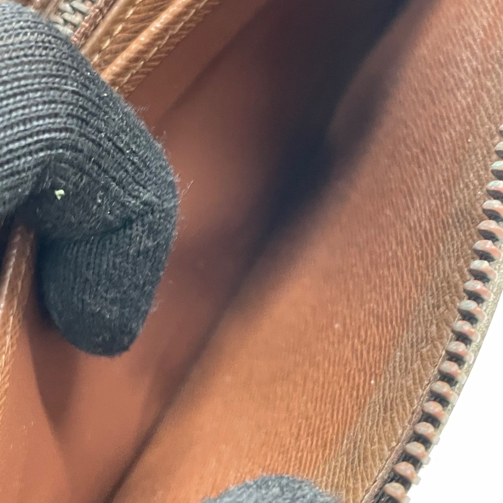 【極美品】ルイヴィトン エクリプス 長財布 トランク ジッピーウォレット 黒 ルイヴィトン 長財布 モノグラムエクリプス トランクジッピー