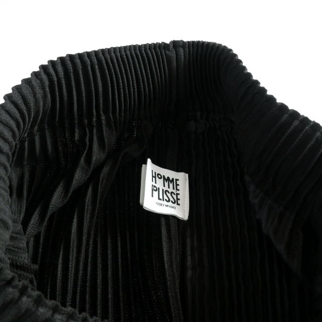 オムプリッセイッセイミヤケ HOMME PLISSE ISSEY MIYAKE プリーツ  