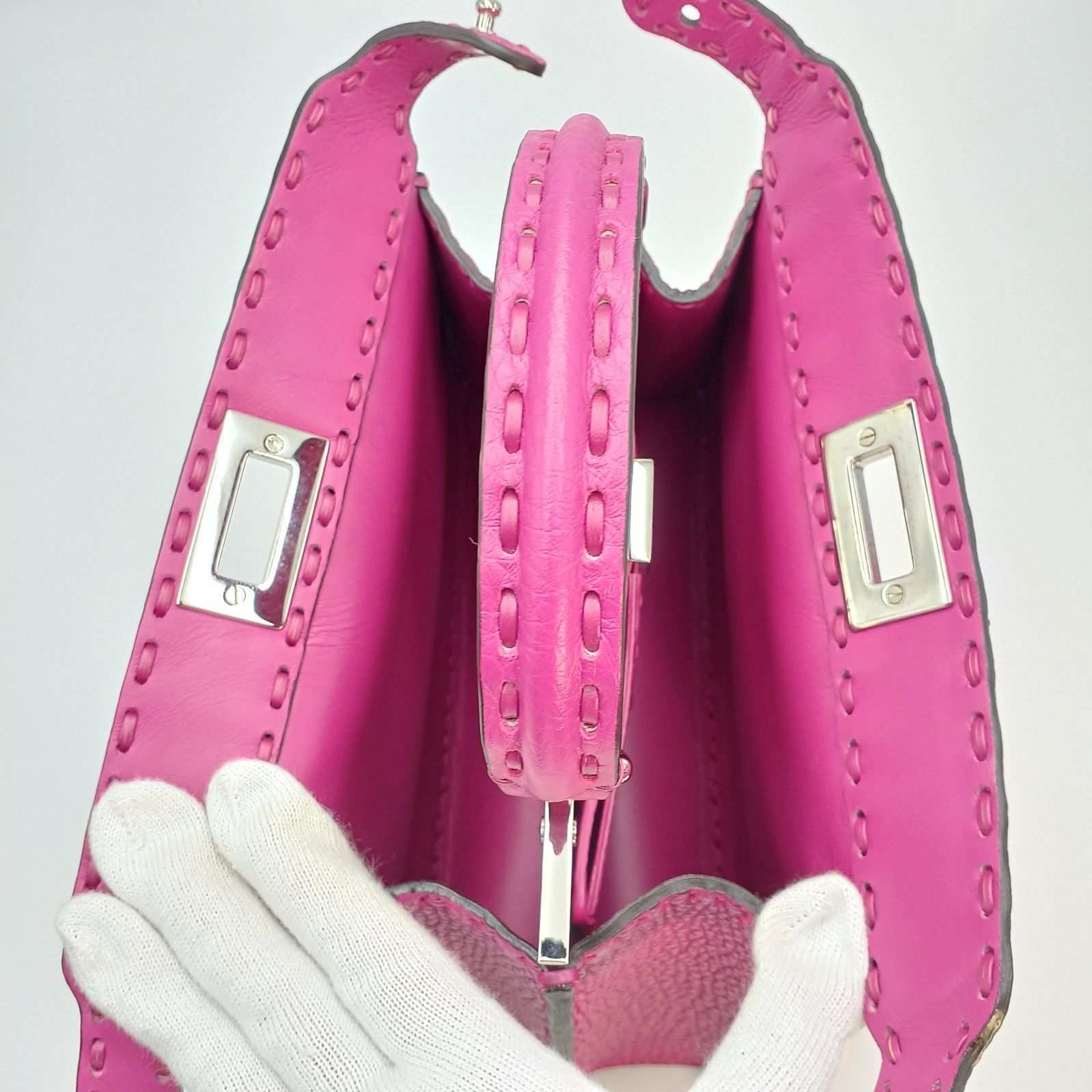 フェンディ ピーカブー アイシーユー スモール ピンク - メルカリ