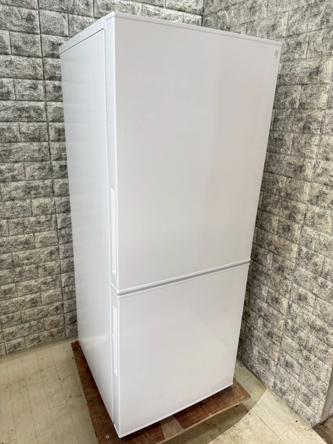 高年式 大阪 3か月保障付き 冷蔵庫 ニトリ 2ドア 2025年 NTR-140WH R-951