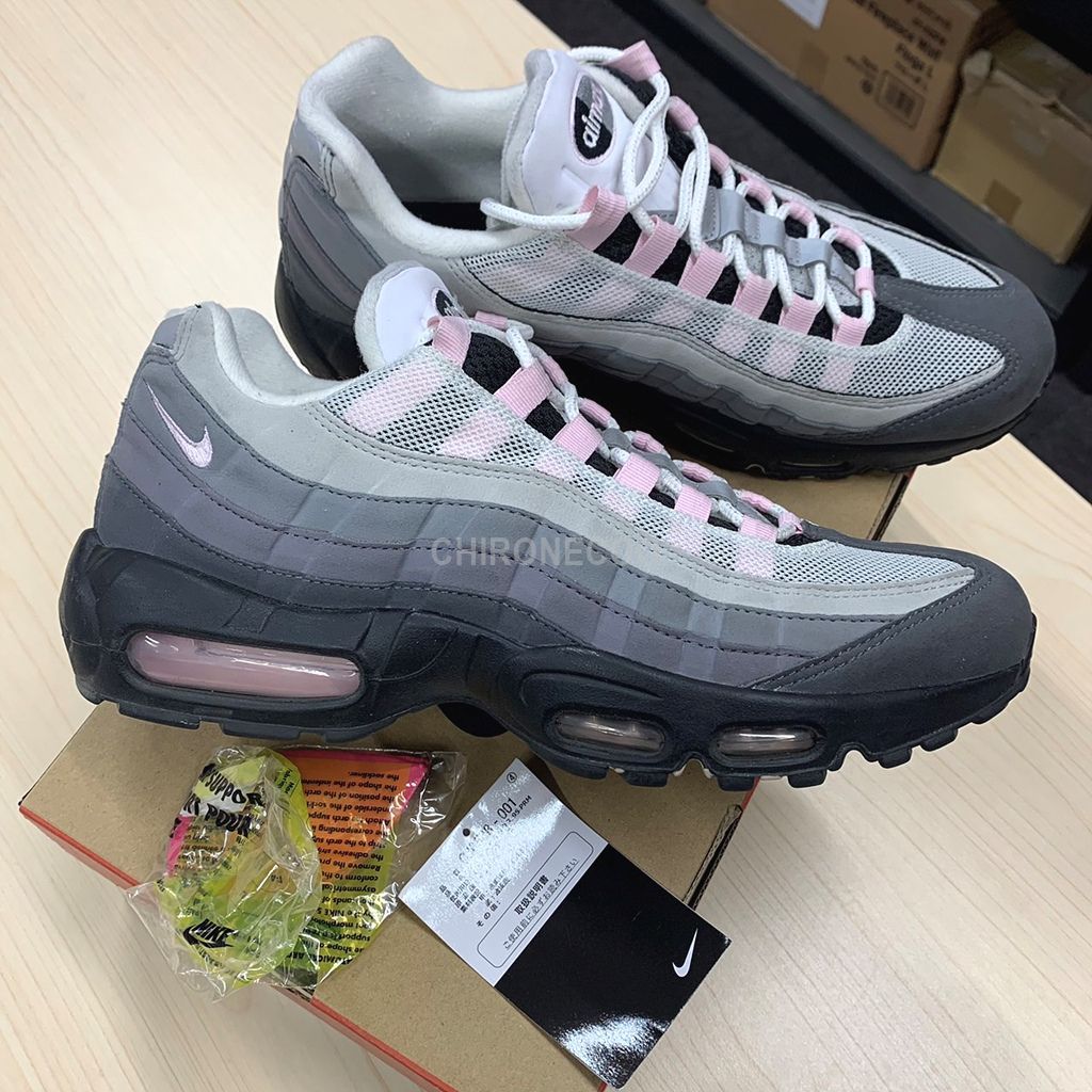 中古品] NIKE AIR MAX 95 PREMIUM GUN SMOKE PINK FOAM - メルカリ