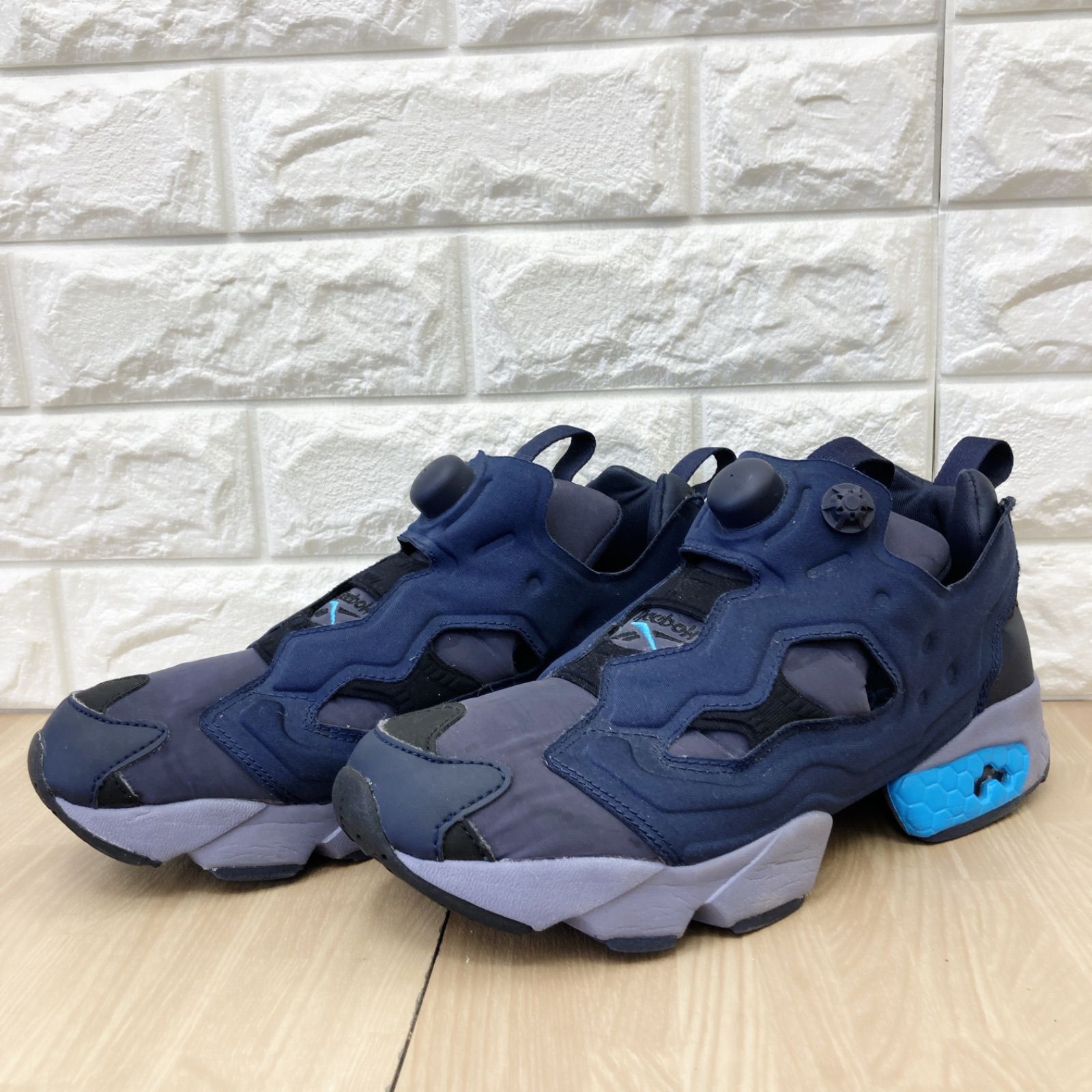 リーボック Reebok インスタ ポンプフューリー スニーカー ネイビー