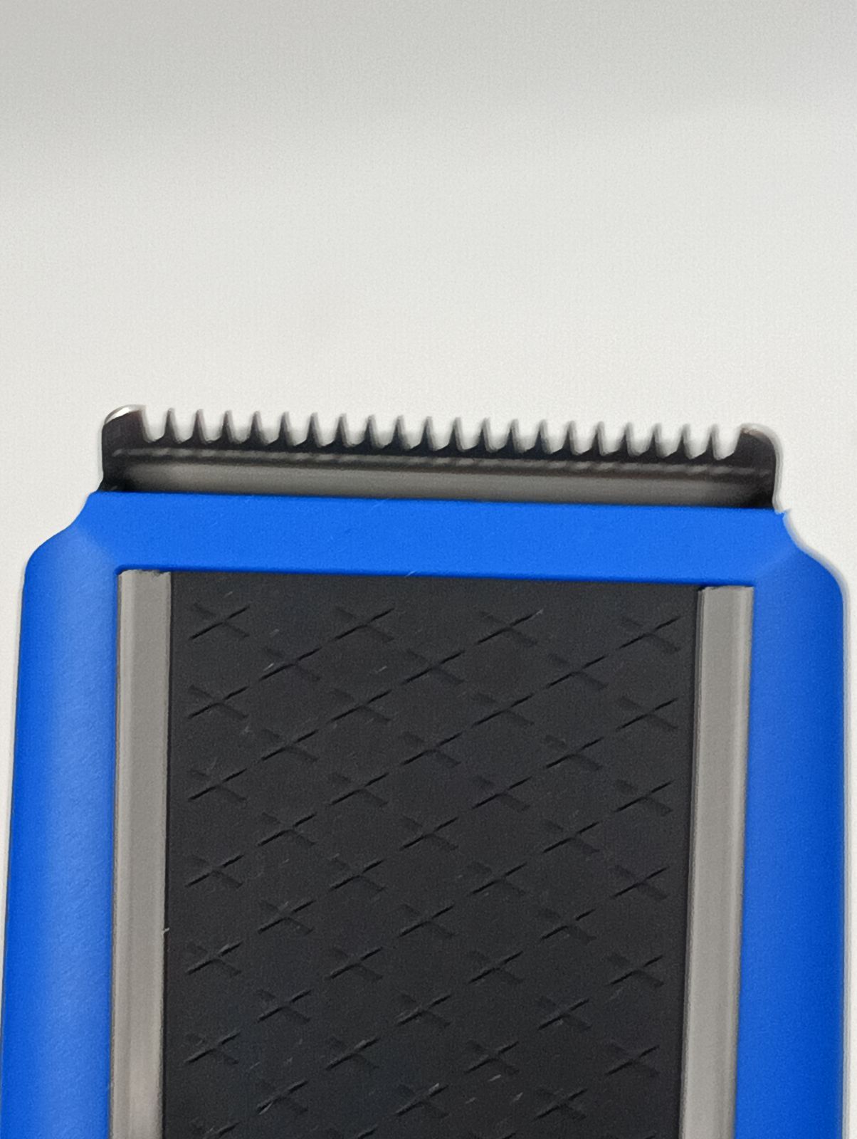 フィリップス 5000シリーズ 電動バリカン 充電/交流式 ヘアーカッター・ターボモード搭載・27段階調整(3-28mm) HC5632/17