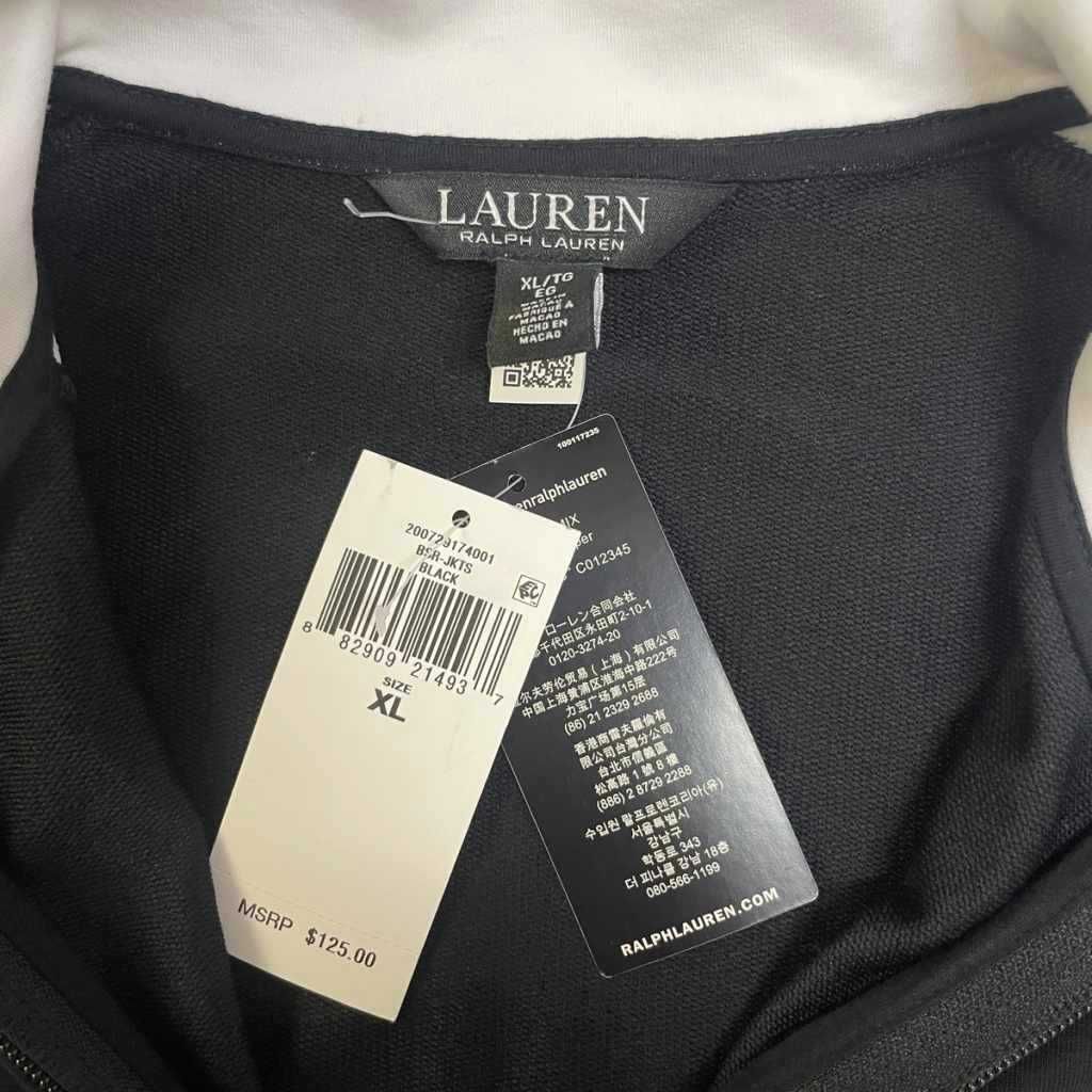 ジップアップ ロゴ刺繍