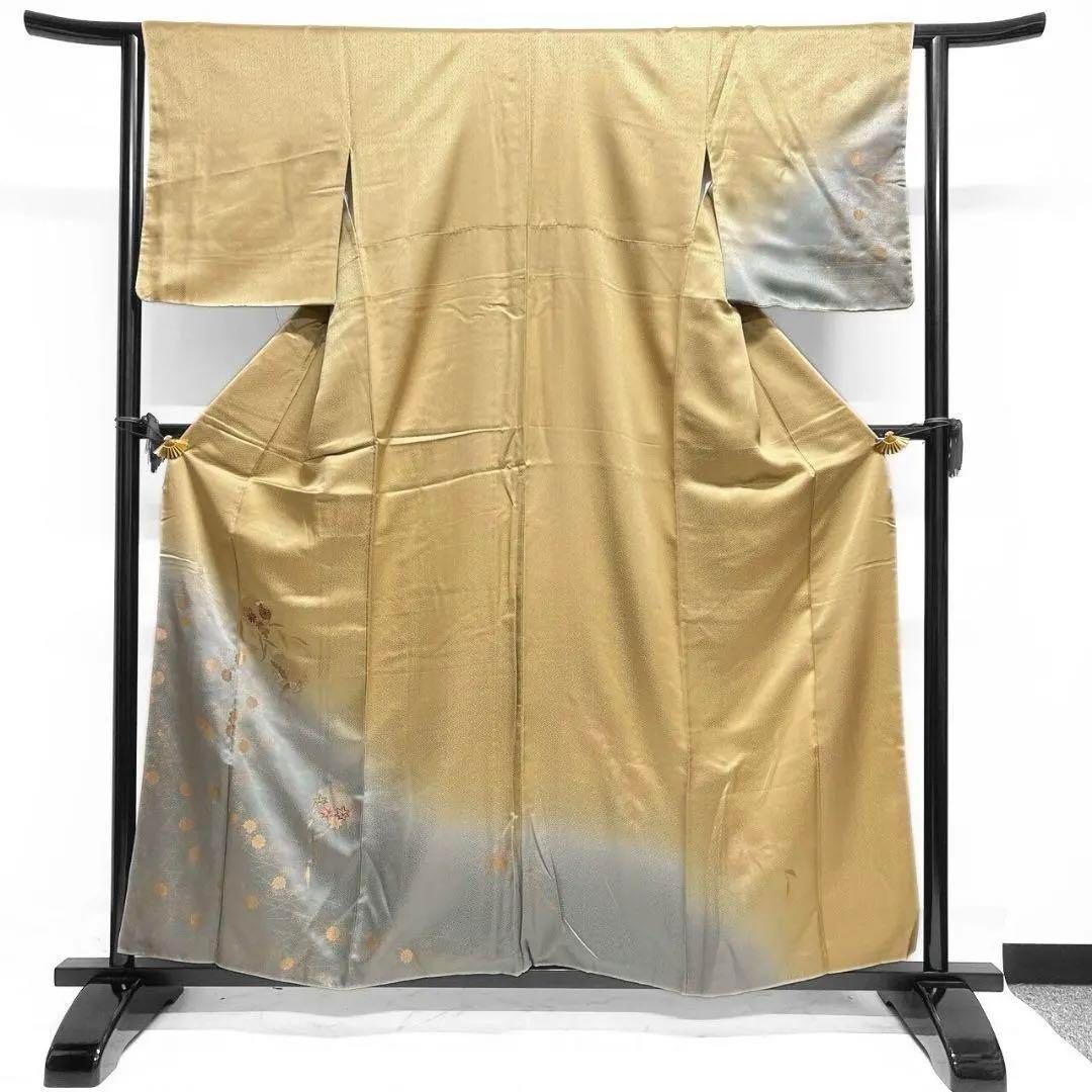 付け下げ　雪輪紋　金彩　ヱ霞　花模様　宝尽くし　着物　084a d 付け下げ 雪輪紋 金彩 ヱ霞 花模様 宝尽くし 着物 084a d - メルカリ