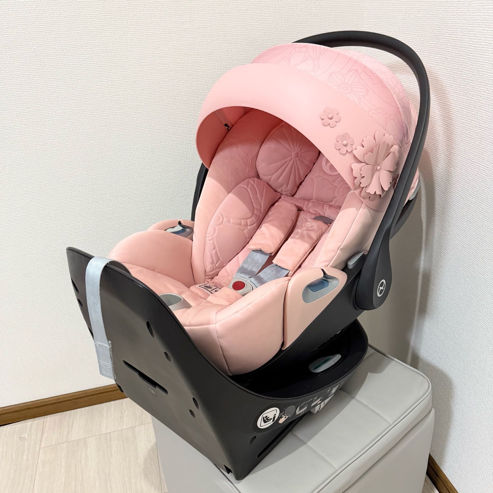 cybex cloudZ i-size baseZ シンプリーフラワーズ