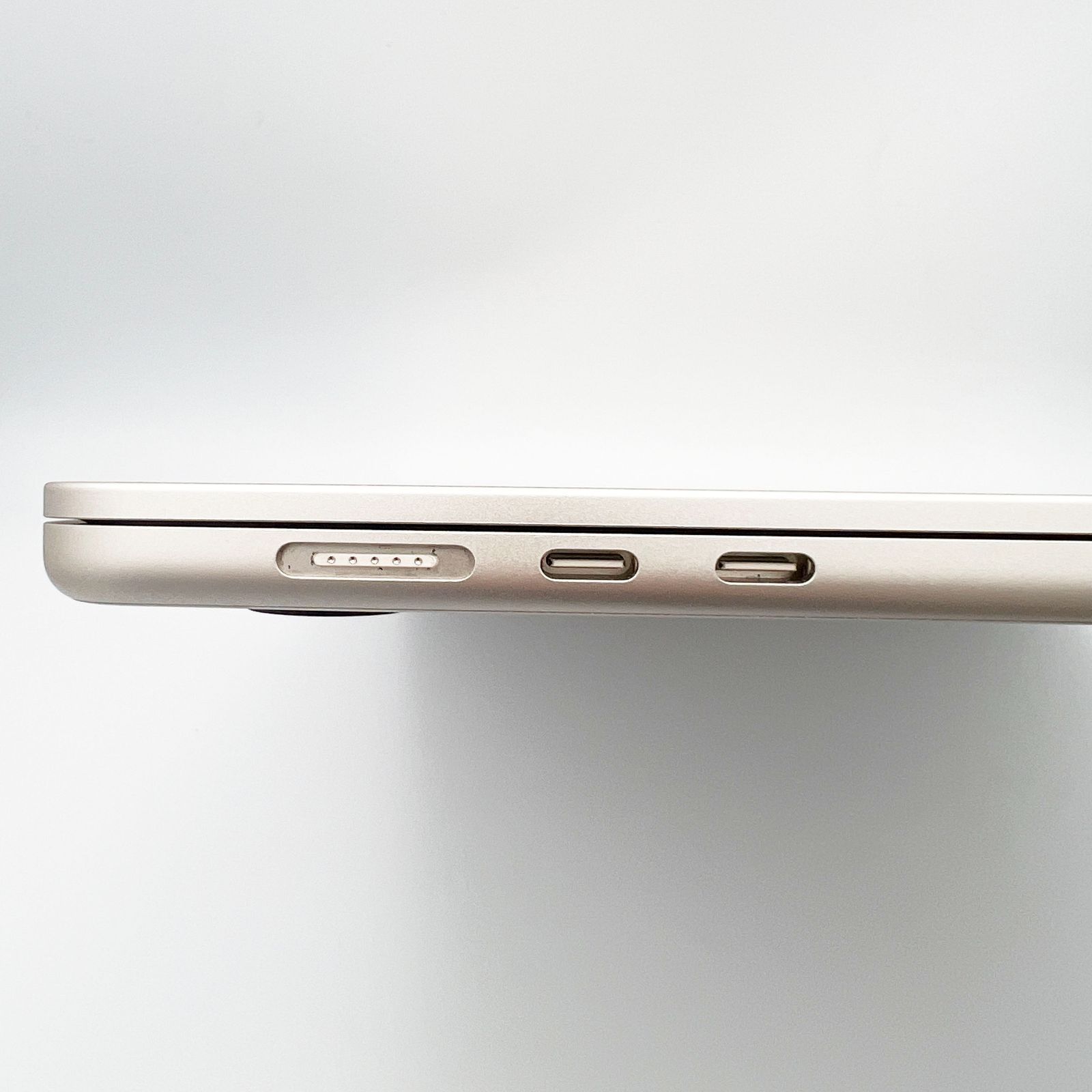 Retina 15.3インチ